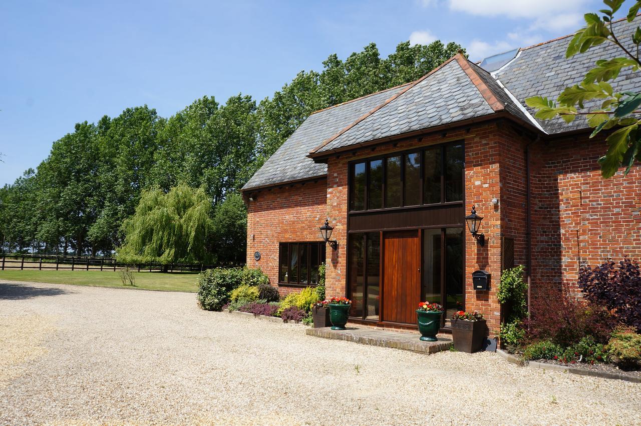 The Olde Barn Bed & Breakfast Lymington Eksteriør bilde