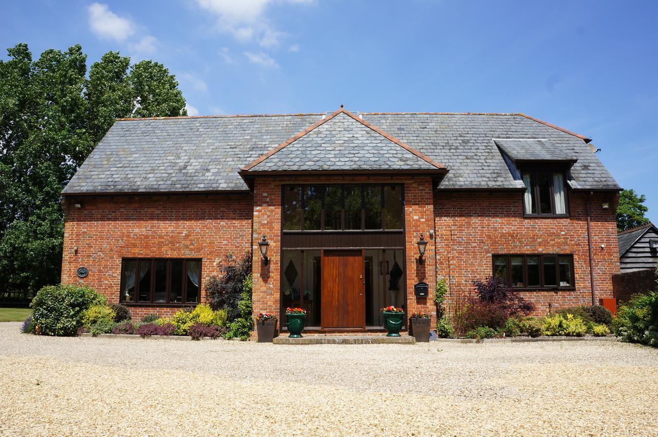 The Olde Barn Bed & Breakfast Lymington Eksteriør bilde