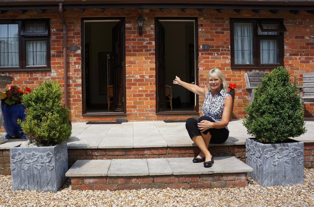 The Olde Barn Bed & Breakfast Lymington Eksteriør bilde